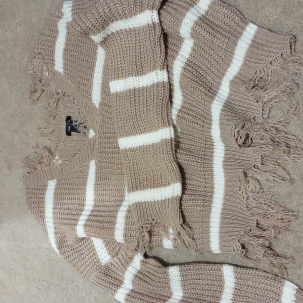 Crop sweater